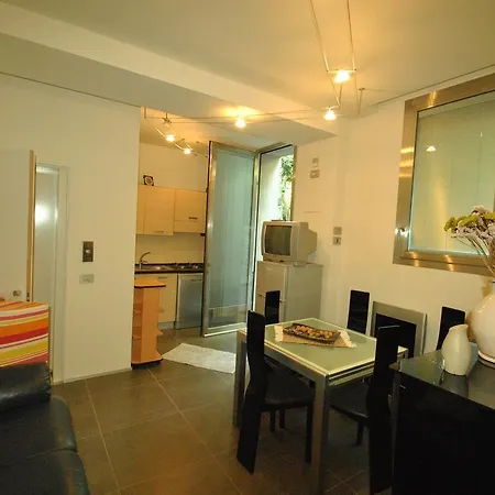 Del Mare Apartment
