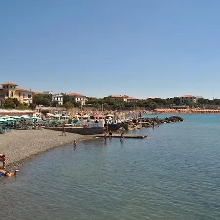 Del Mare 아파트